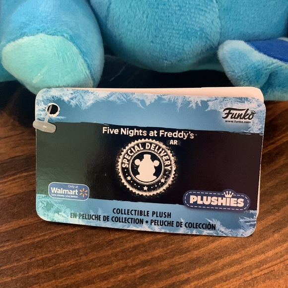 Walmart exclusive Freddy frost bear funko fnaf plush - Picture 5 of 5
